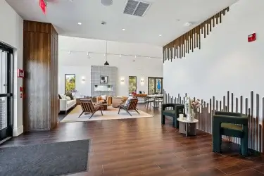 7 LE upscale strong tone enhance 30 color enhance 30