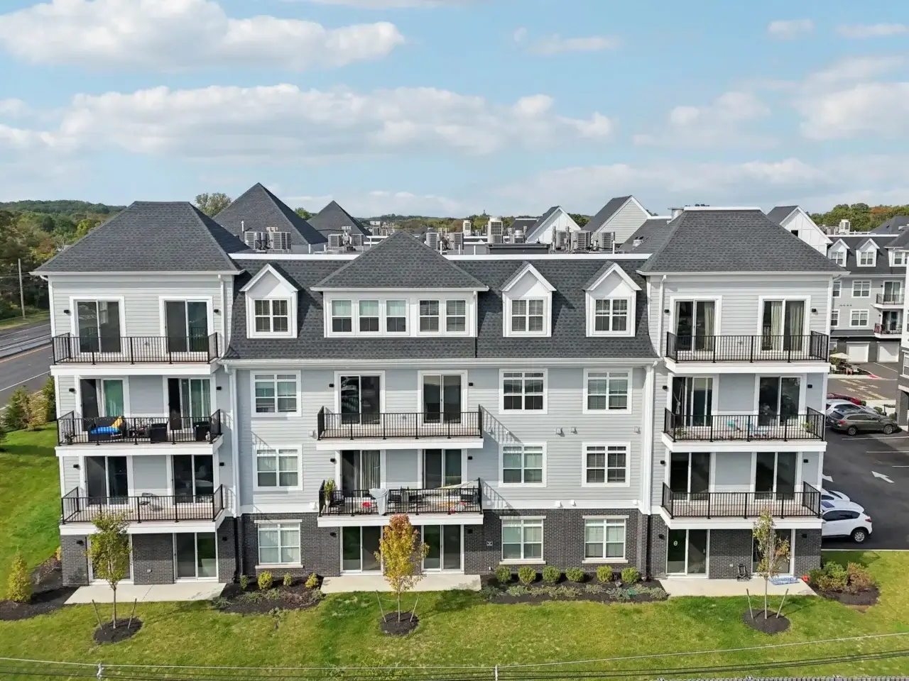 132 web or mls us 9 s0110 057