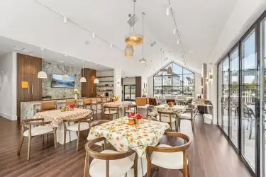 153 web or mls us 9 0110 915