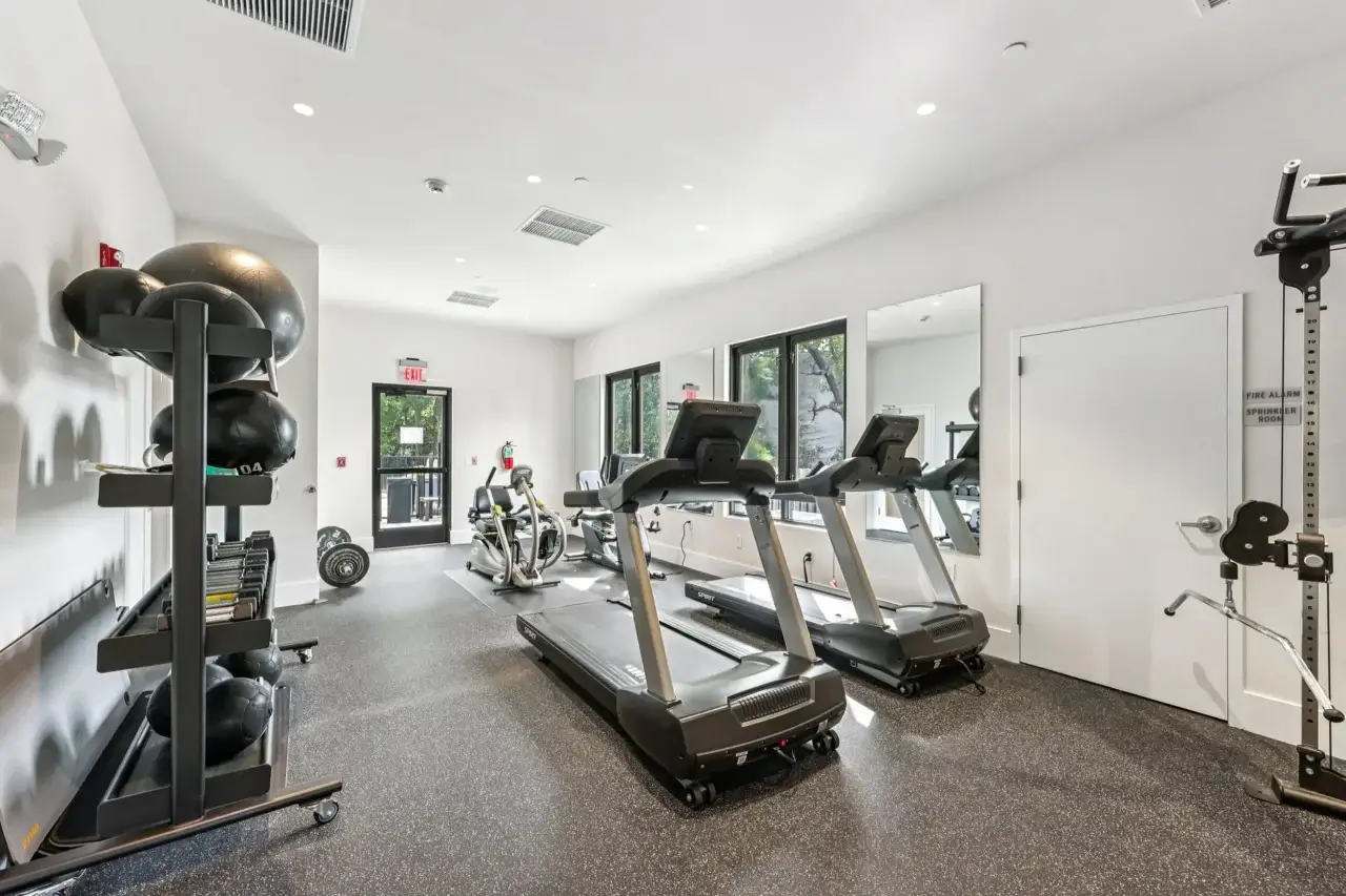 159 web or mls us 9 0110 921