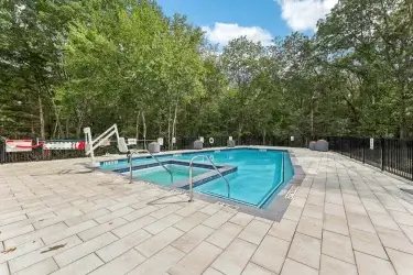 161 web or mls us 9 0110 923