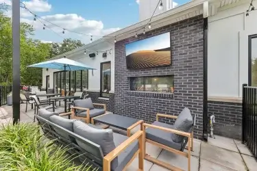 168 web or mls us 9 0110 930