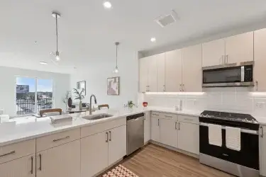 44 web or mls 9 no 332 howell township s0110 021